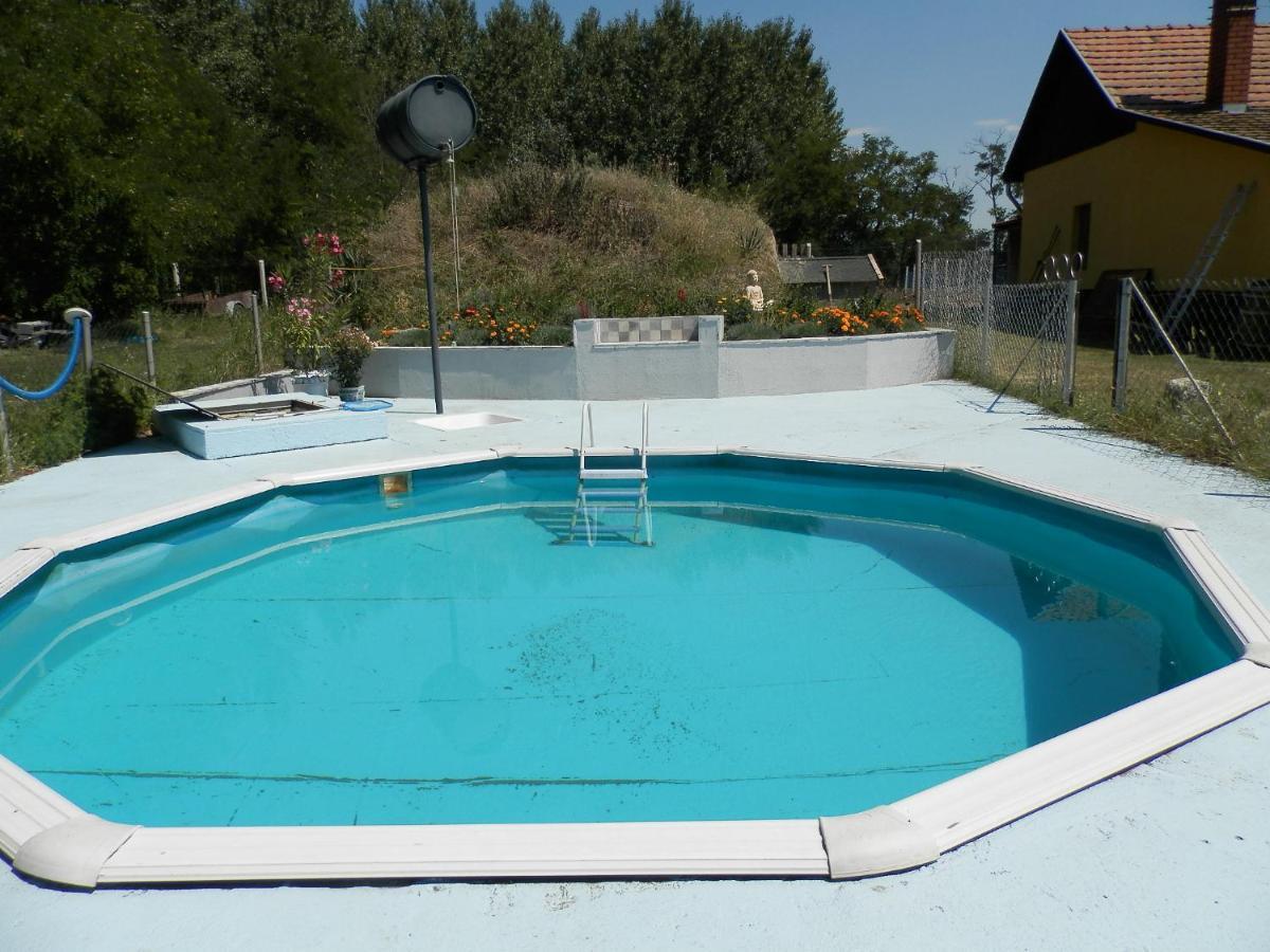 Szentkirály Camping Fantazia Tanya מראה חיצוני תמונה